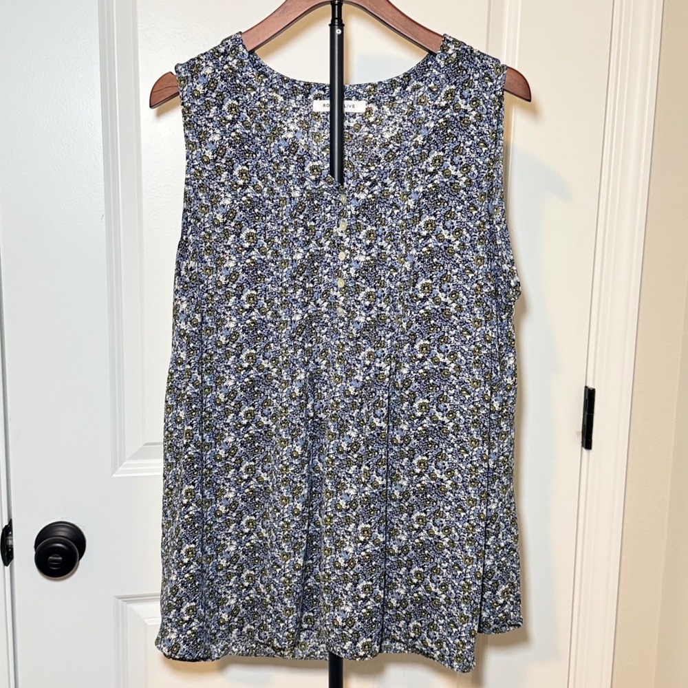Rose + Olive Floral Ditsy Sleeveless Cottagecore Boho Chic Blouse Top Size 1X